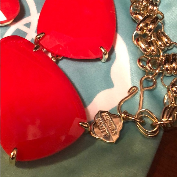 RARE HTF Red Harlow 🦄 - Picture 4 of 4